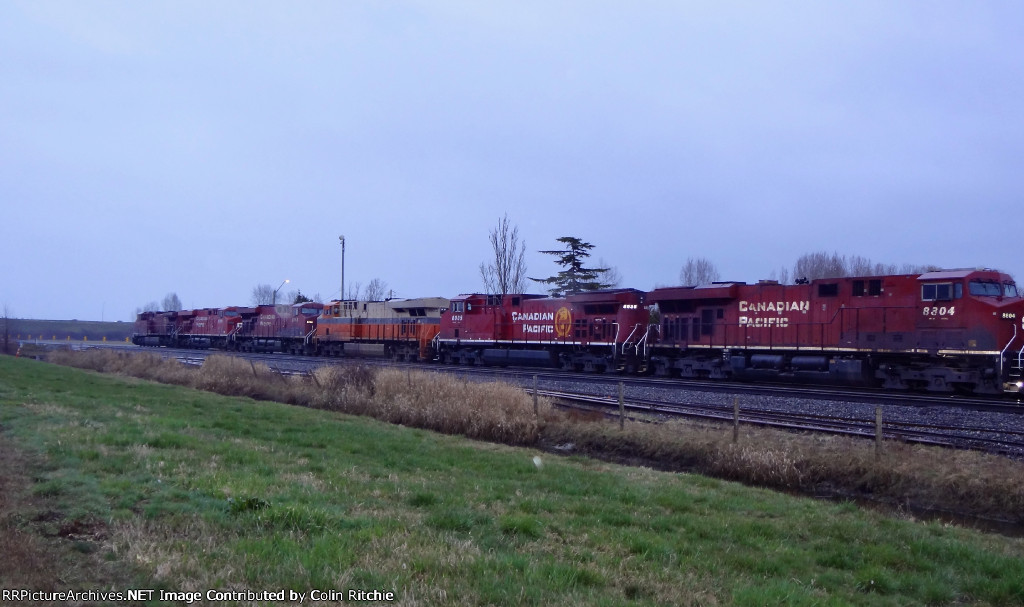 E/B unit stack train, waiting for a crew in Fisher Siding. 6 locomotives in the lead, with NS 8105 Interstate Heritage unit in the #4 position.